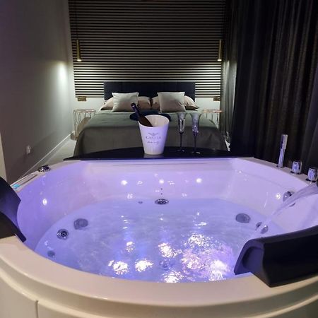 Apartament Jacuzzi Krakow Exterior photo